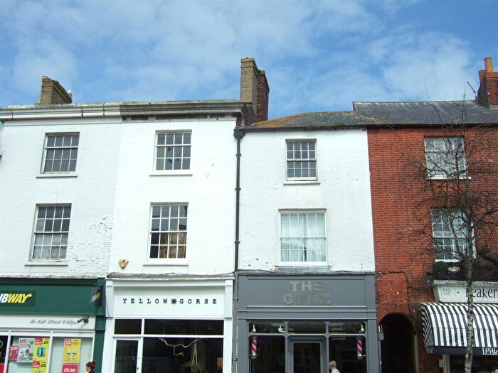 Studio To Rent In East Street, Bridport, DT6