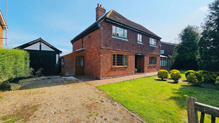 4 Bedroom Detached House For Sale In Sandown Road, Sandwich, CT13