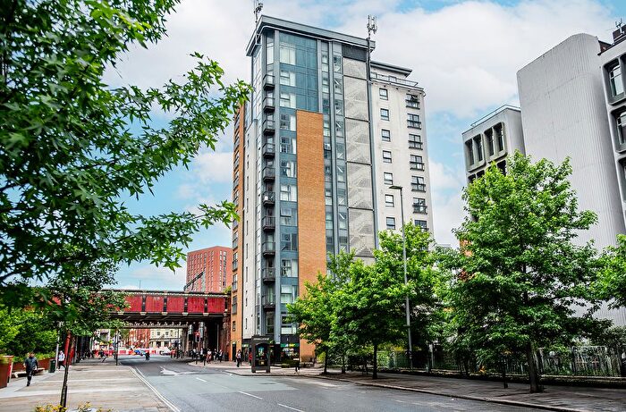 1 Bedroom Property To Rent In New Bailey Street, Salford, M3