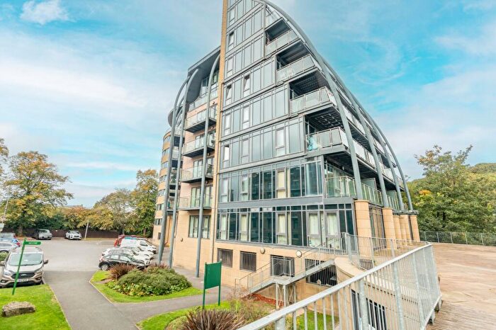 2 Bedroom Flat For Sale In Salts Mill Road, Shipley, West Yorkshire, Uk, BD17