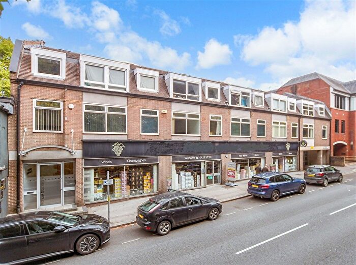 Studio For Sale In Bell Street, Reigate, Surrey, RH2
