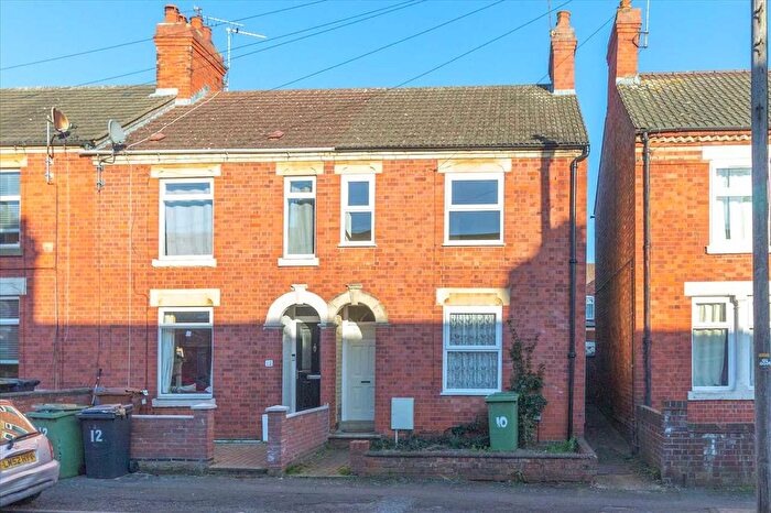 2 Bedroom End Of Terrace House To Rent In Bedale Road, Wellingborough, NN8