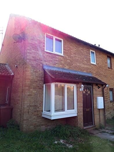1 Bedroom Terraced House To Rent In Senwick Drive, Wellingborough, NN8