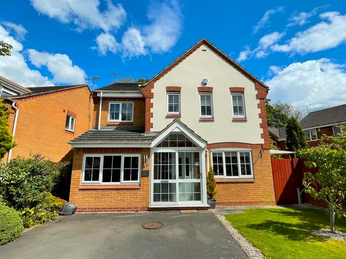 4 Bedroom Detached House To Rent In Fox Hollow, Oadby, LE2