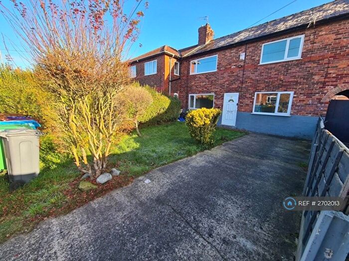 4 Bedroom Terraced House To Rent In Kenton Avenue, Manchester, M18