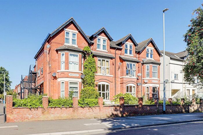 1 Bedroom Flat For Sale In Musters Road, West Bridgford, NG2