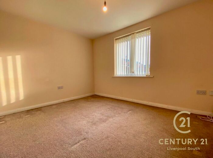 2 Bedroom Flat To Rent In Alderman Road, Hunts Cross, L24