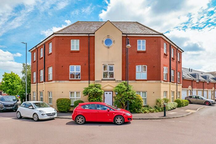 2 Bedroom Flat For Sale In Foundry Close, Melksham, SN12