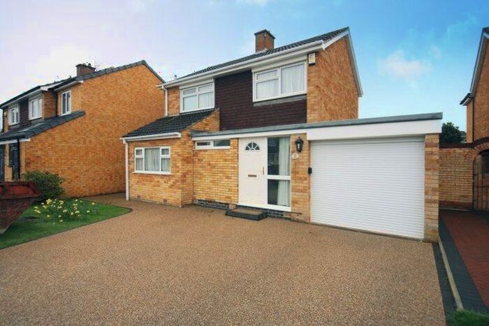 3 Bedroom Detached House To Rent In Ryecroft Avenue, York, YO24