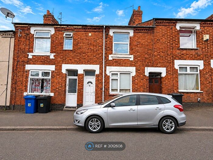 1 Bedroom Flat To Rent In Avondale Road, Kettering, NN16