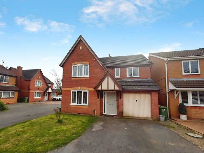 4 Bedroom Detached House For Sale In Houghton Avenue, Peterborough, PE2