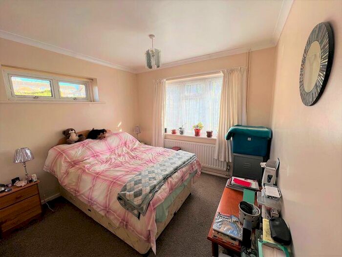 2 Bedroom Detached Bungalow For Sale In Springfield Crescent, Broadwey