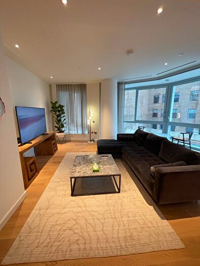 3 Bedroom Apartment To Rent In Prospect Way, Battersea Power Station, SW11