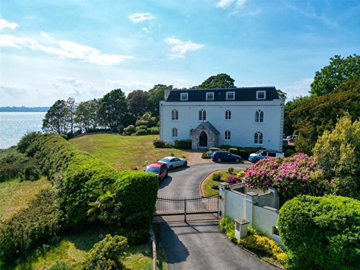 2 Bedroom Apartment For Sale In Westfield Common, Hamble, Southampton, Hampshire, SO31