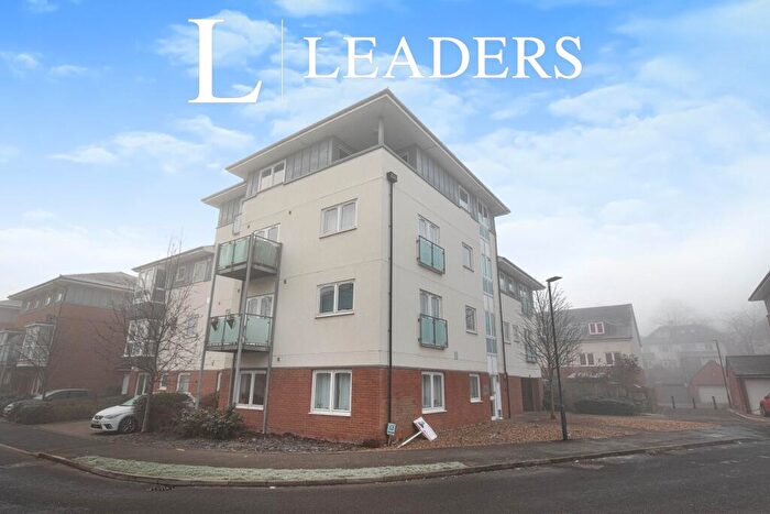 2 Bedroom Flat To Rent In Kempton Drive, CV34