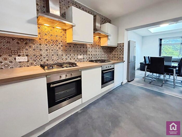 7 Bedroom Terraced House To Rent In Granville Road, Manchester, Greater Manchester, M14