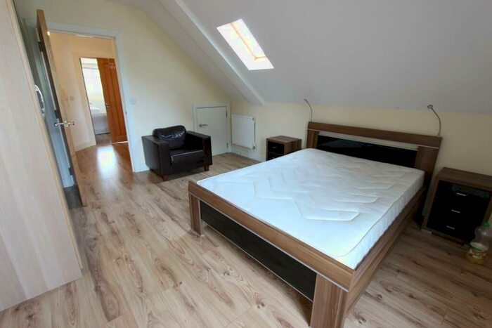 1 Bedroom Apartment To Rent In Westfield Lane, Harrow, HA3