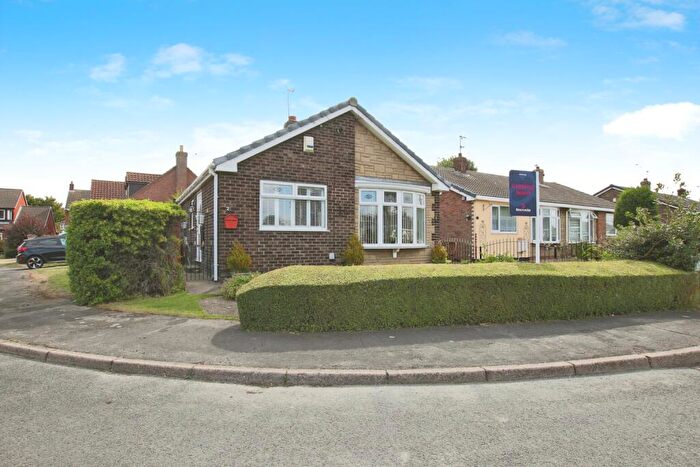 2 Bedroom Bungalow For Sale In Manderville Close, Hedon, Hull, HU12