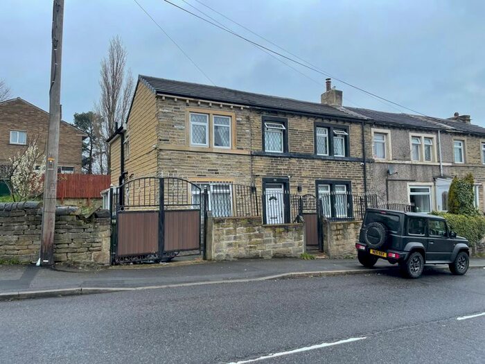 5 Bedroom Terraced House To Rent In Deighton Road, Bradley, Huddersfield, HD2