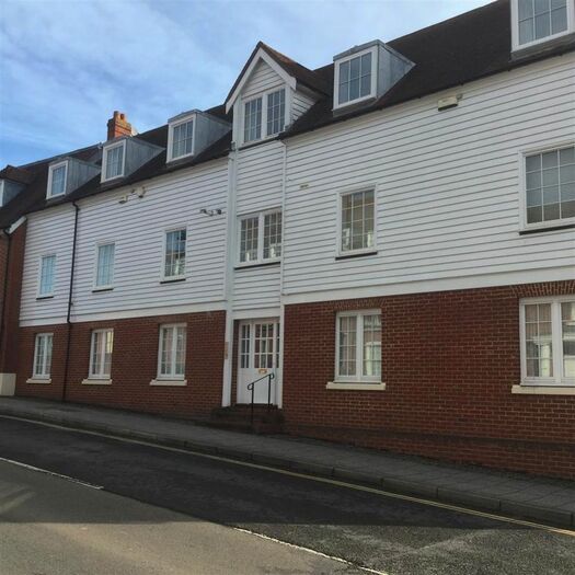 2 Bedroom Flat To Rent In Station Road West, Canterbury, CT2