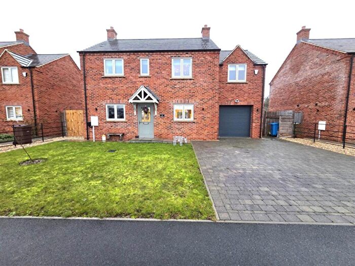 4 Bedroom Detached House For Sale In Rufford Close, East Markham, Newark, NG22