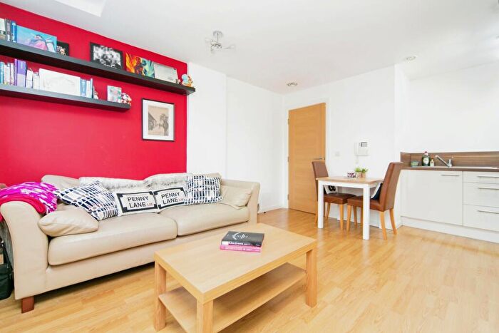 1 Bedroom Flat For Sale In Mann Island, Liverpool, Merseyside, L3