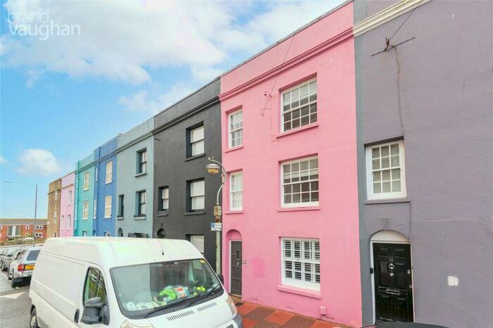 3 Bedroom Terraced House To Rent In Park Street, Brighton, East Sussex, BN2