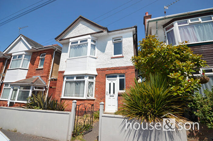 3 Bedroom Detached House To Rent In Pine Road, Winton, BH9