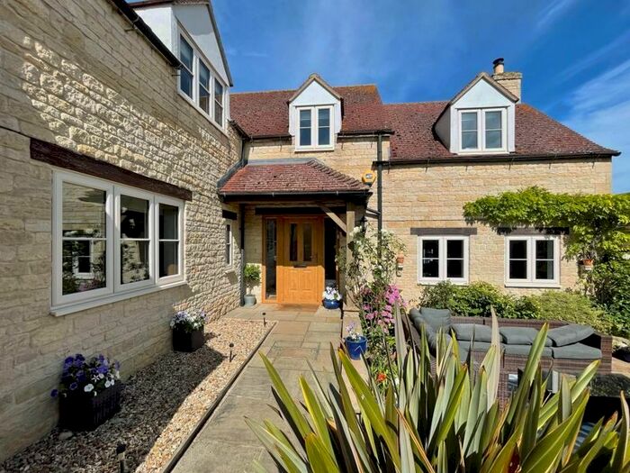 4 Bedroom Detached House For Sale In Nook Lane, Empingham, Oakham, LE15