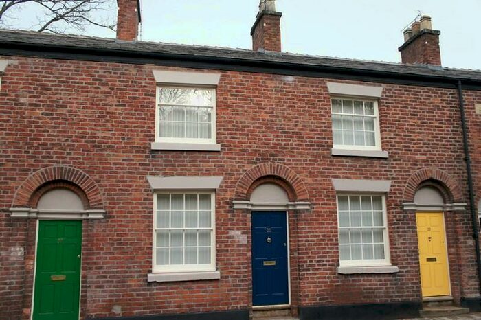 2 Bedroom Terraced House To Rent In Chapel Street, Congleton, CW12