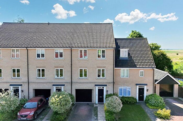 4 Bedroom Terraced House For Sale In Sunburst Green, Soham, CB7