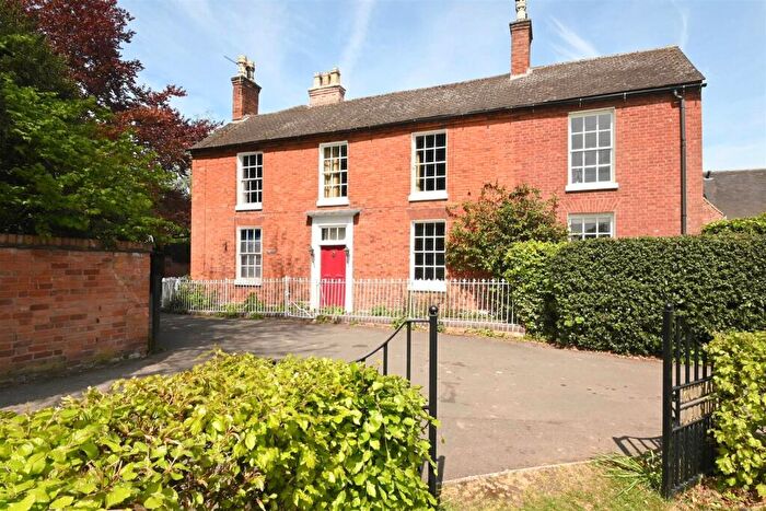 4 Bedroom Semi-Detached House For Sale In The Croft, Bell Lane, Barton Under Needwood, DE13