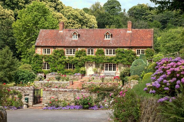 6 Bedroom Detached House For Sale In Mill Lane, Stedham, Midhurst, West Sussex, GU29