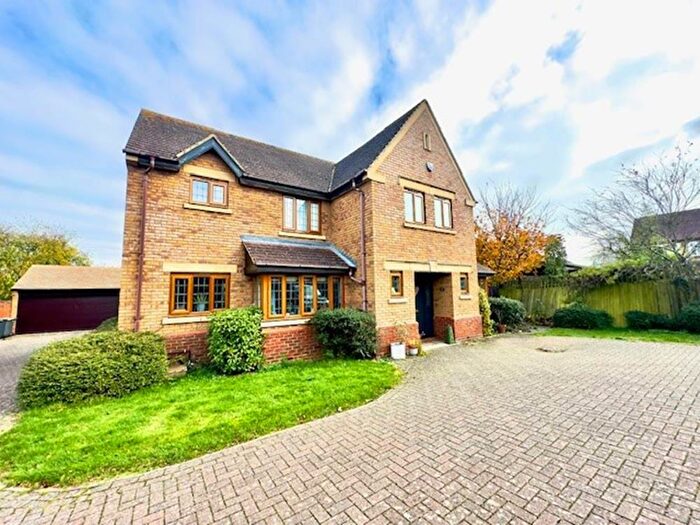 5 Bedroom Detached House To Rent In Partridge Lane, Bromham, MK43