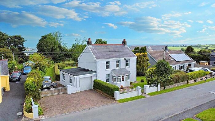3 Bedroom Detached House For Sale In House And Development Land * - Penlan, Tavernspite, Tavernspite, SA34