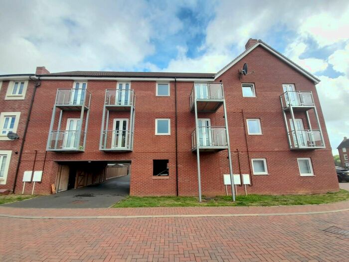 2 Bedroom Apartment To Rent In Newton Leys, Bletchley, MK3