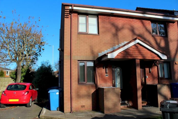 2 Bedroom Flat To Rent In Sycamore Grove, Belfast, BT4