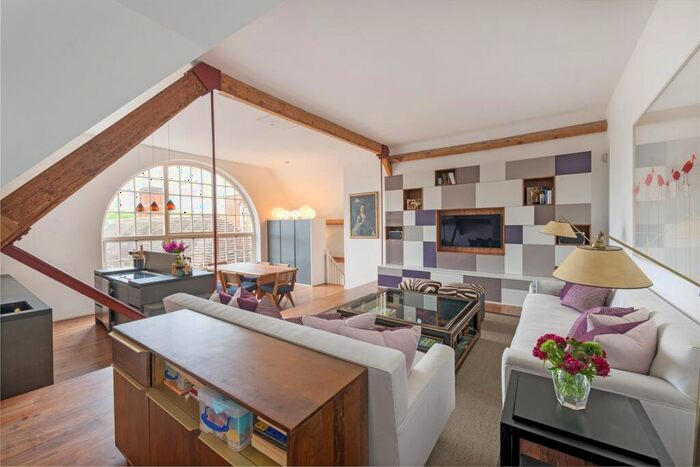 3 Bedroom Apartment To Rent In Mountford Mansions, SW11