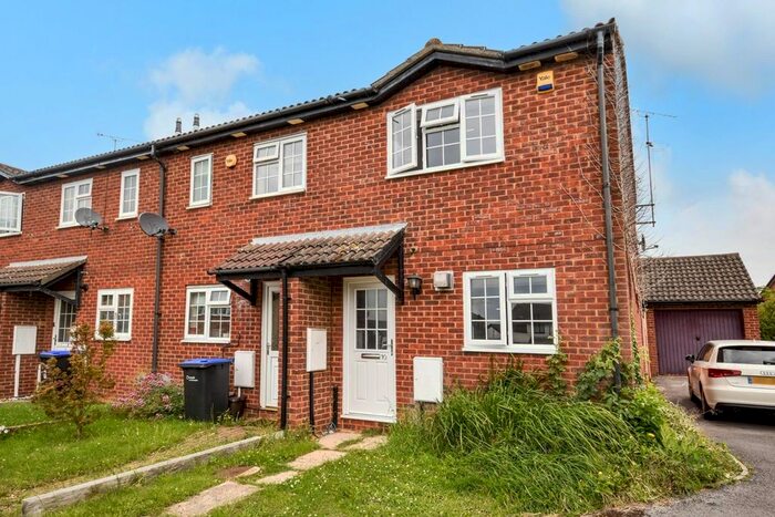 2 Bedroom End Of Terrace House To Rent In Wildern Lane, East Hunsbury, Northampton, NN4