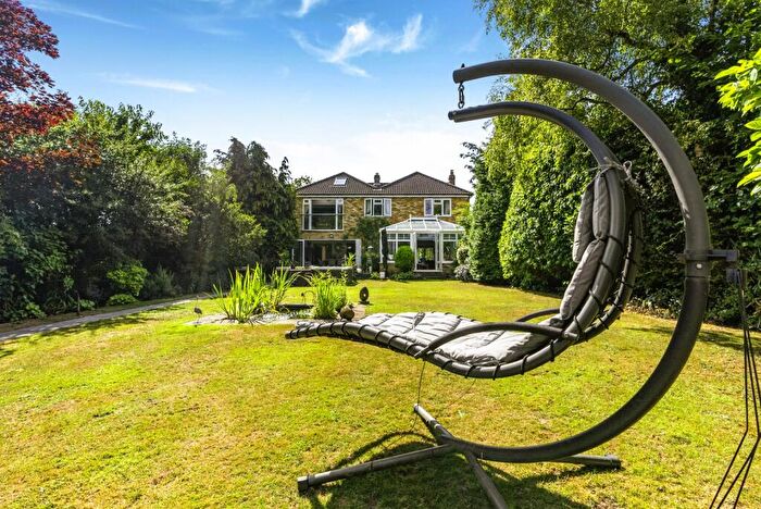 5 Bedroom Detached House For Sale In Pickford Road, Markyate, St. Albans, Hertfordshire, AL3