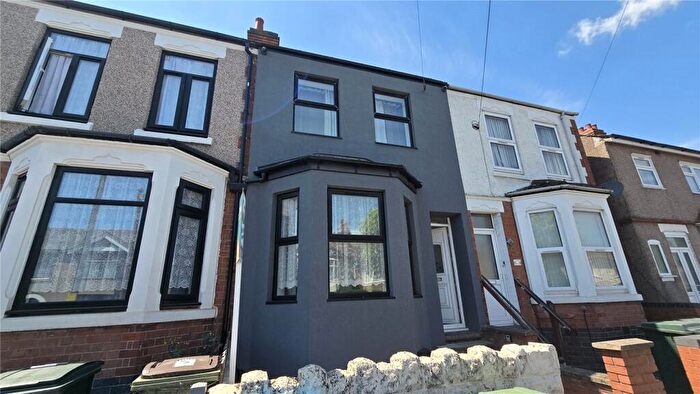 1 Bedroom Apartment To Rent In Queensland Avenue, Chapelfields, Coventry, West Midlands, CV5