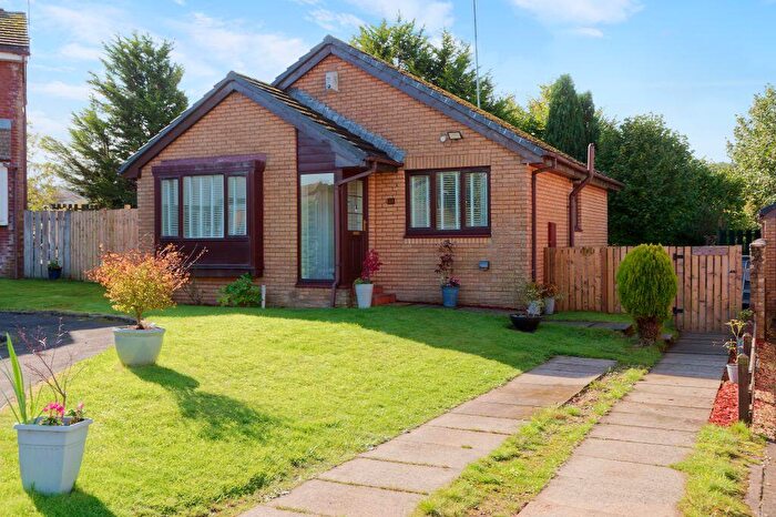 2 Bedroom Bungalow For Sale In Strathgryffe Crescent, Bridge Of Weir, PA11