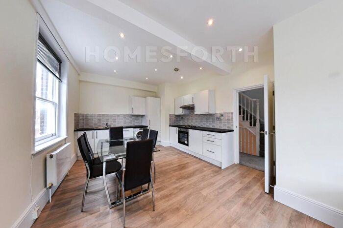 2 Bedroom Maisonette To Rent In Hackney Road, Hackney, E2