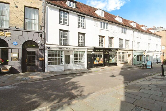 2 Bedroom Flat For Sale In Fore Street, Hertford, SG14