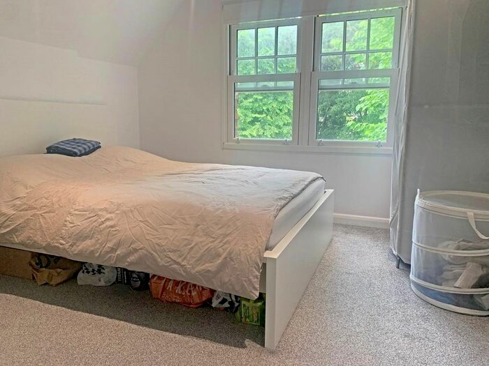 1 Bedroom Flat To Rent In Wilbury Gardens, Hove, East Sussex, BN3