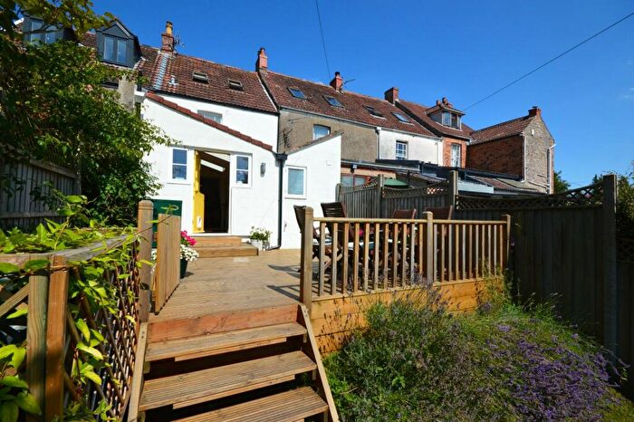 3 Bedroom Cottage For Sale In Brewery Hill, Upton Cheyney, Bristol, BS30