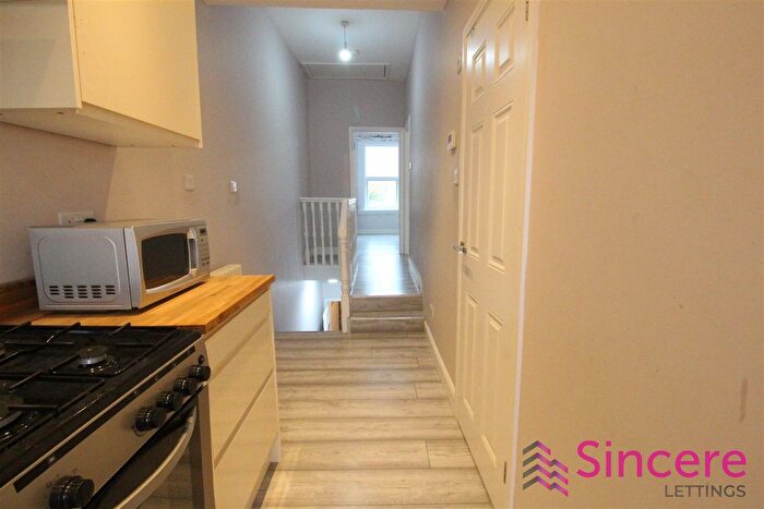 1 Bedroom Flat To Rent In Norman Road, Leytonstone, E11