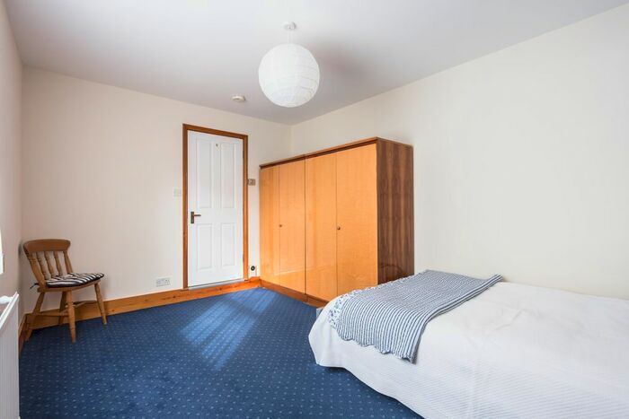 Studio To Rent In Clovelly Road, London, W5