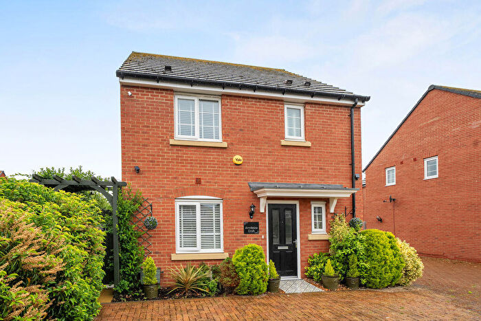 3 Bedroom Detached House For Sale In Armistice Croft, Blunham, MK44