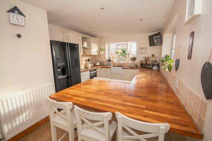 3 Bedroom Terraced House For Sale In Coronation Road, Church Lawford, Rugby, CV23